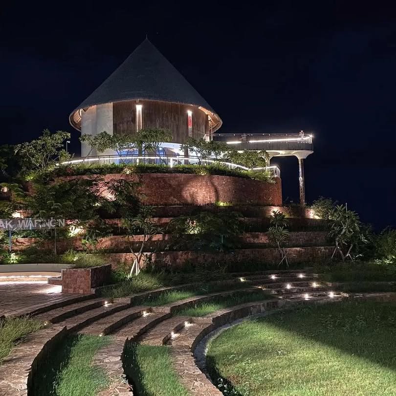 Puncak Waringin / Waringin Hill
