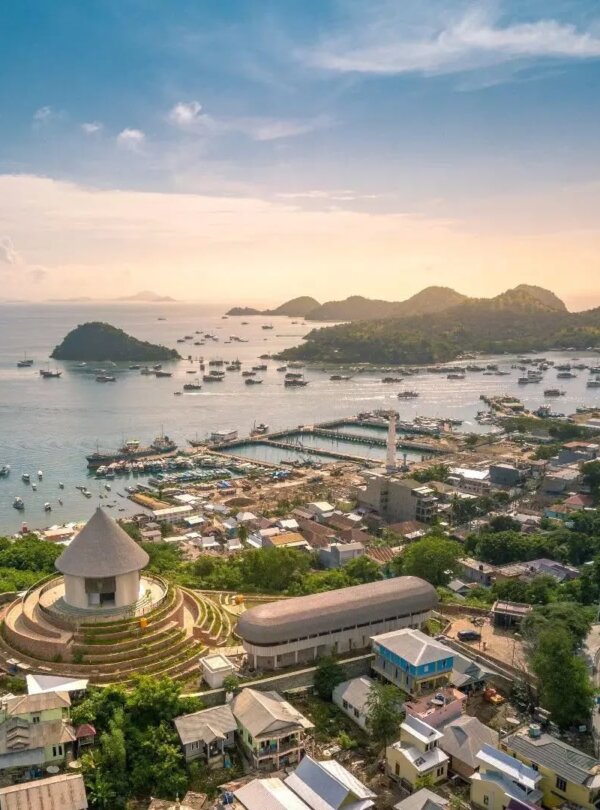 View from Puncak Waringin overlooking Labuan Bajo’s harbor and sunset