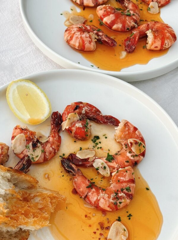 Elegant beachfront dining at Le Bajo Flores restaurant in Labuan Bajo, Indonesia