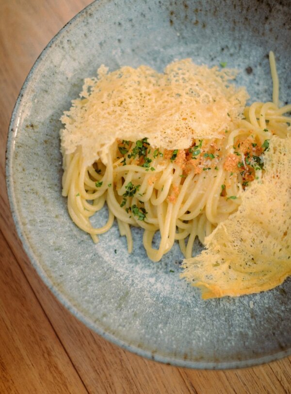 Elegant beachfront dining at Le Bajo Flores restaurant in Labuan Bajo, Indonesia