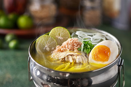 Pondok Mai Ceng’go restaurant in Labuan Bajo, Indonesia