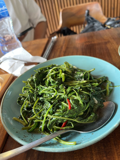 Elegant Chinese dining at Hong Signature in Labuan Bajo, Flores, Indonesia